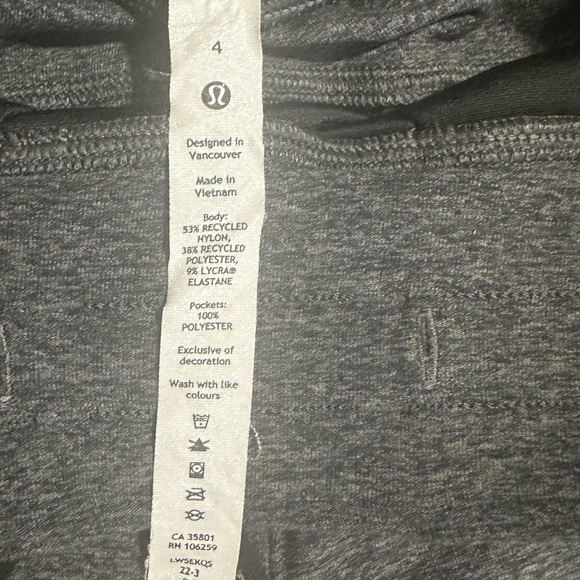 Ready to RULU Lulumelon Joggers Charcoal/black in color - Picture 4 of 5